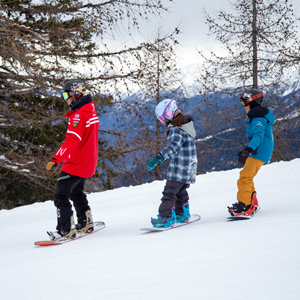 collettive-bambini-snowboarding-gennaio-scuola-sci-snowboard-courmayeur
